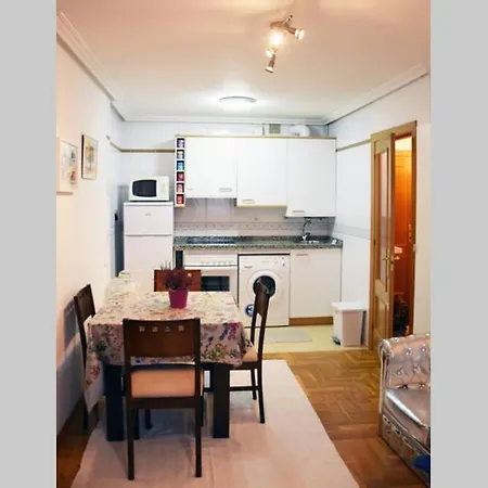 El Pisito De Rodrigo Ii *