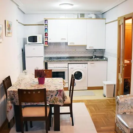 El Pisito De Rodrigo Ii *