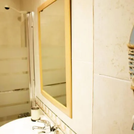 El Pisito De Rodrigo Ii リバデセリャ